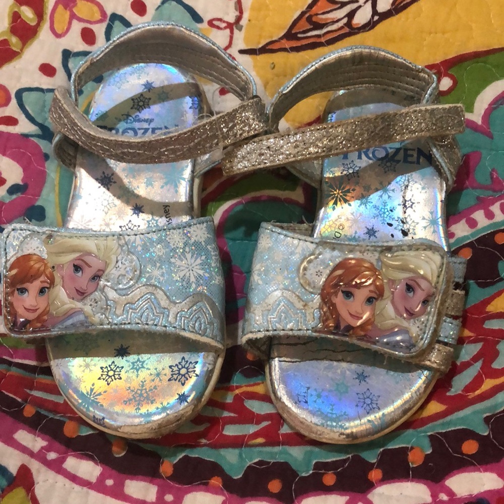 Disney Light up Frozen Sandals